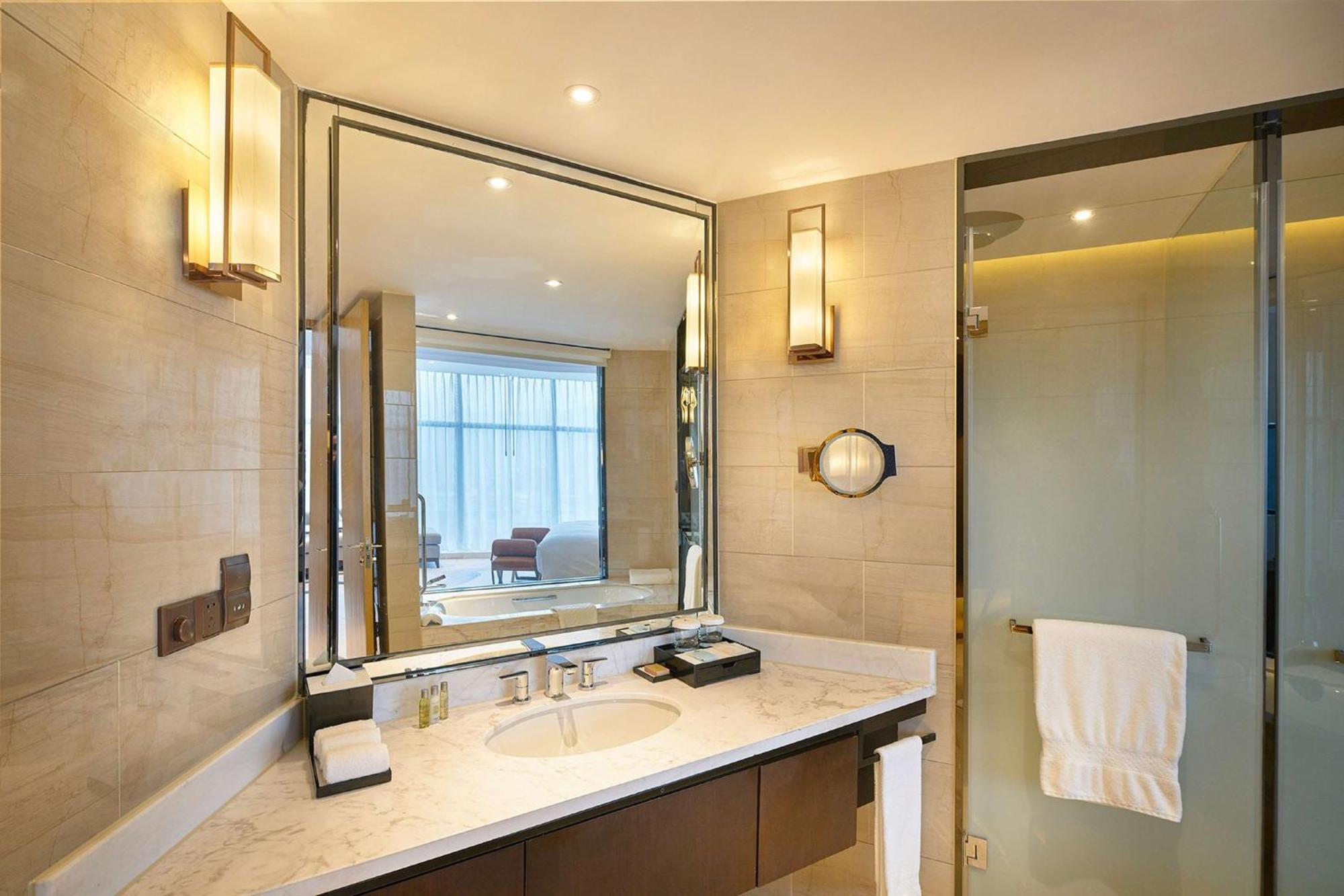Doubletree By Hilton Ningbo Beilun Otel Dış mekan fotoğraf
